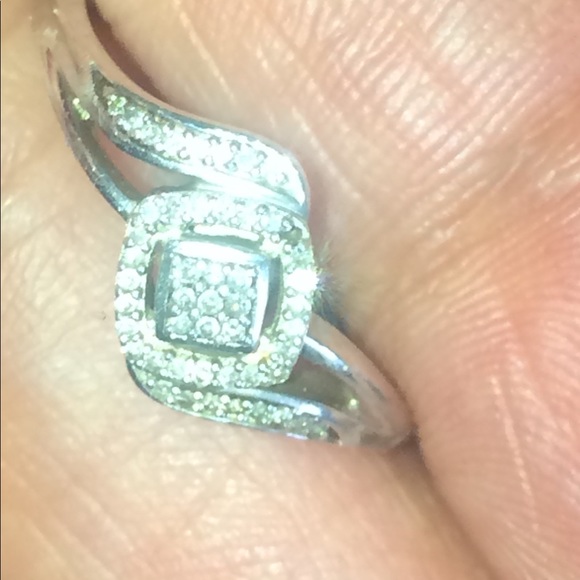 Kays daimond ring - Picture 7 of 10